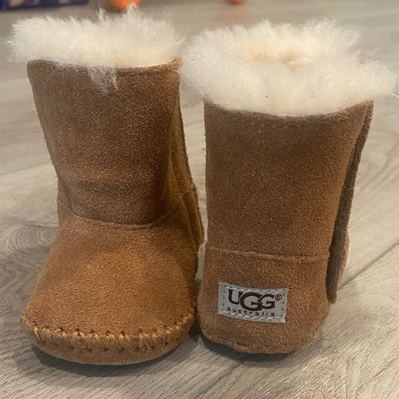 UGG Other - UGG Cozy Tan Suede Baby Boots
